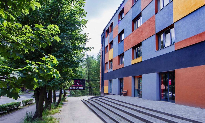 Image 2: ✈ POLSKA | Katowice - Boutique Hotel's Bytom 3* - City break