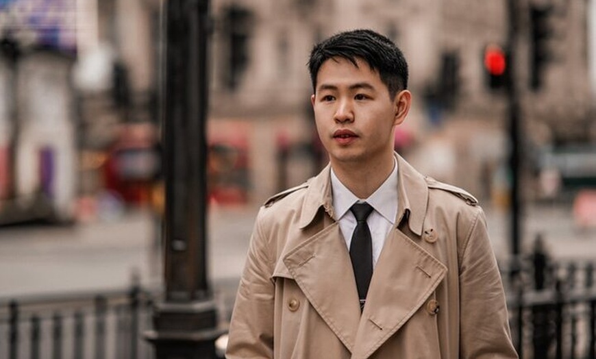 Image 7: 1-Hour Private London Photoshoot