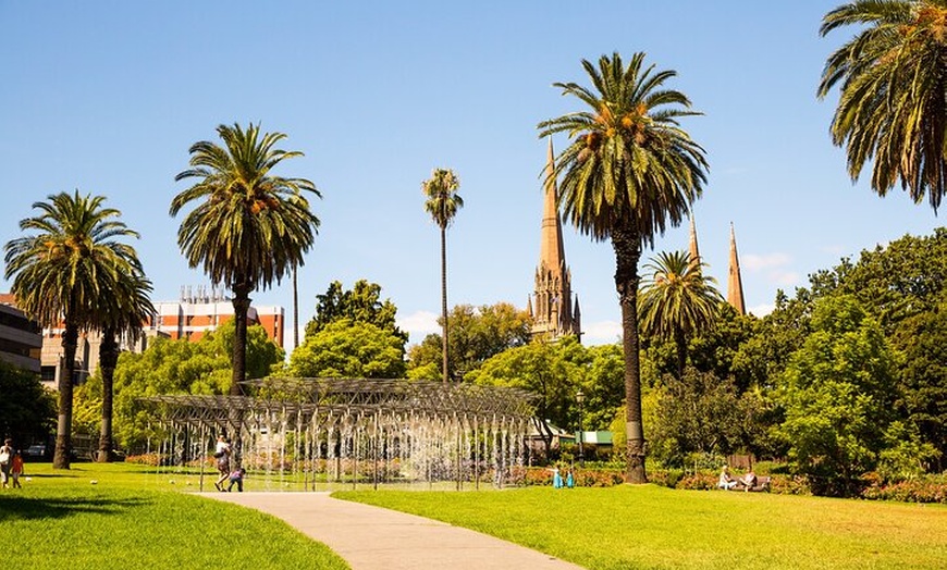 Image 1: East Melbourne Walking Tours