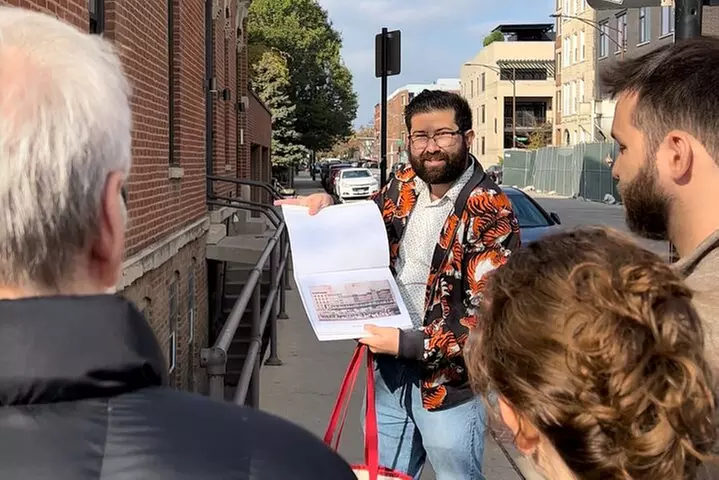 Custom Chicago Walking Tours - Primary Image