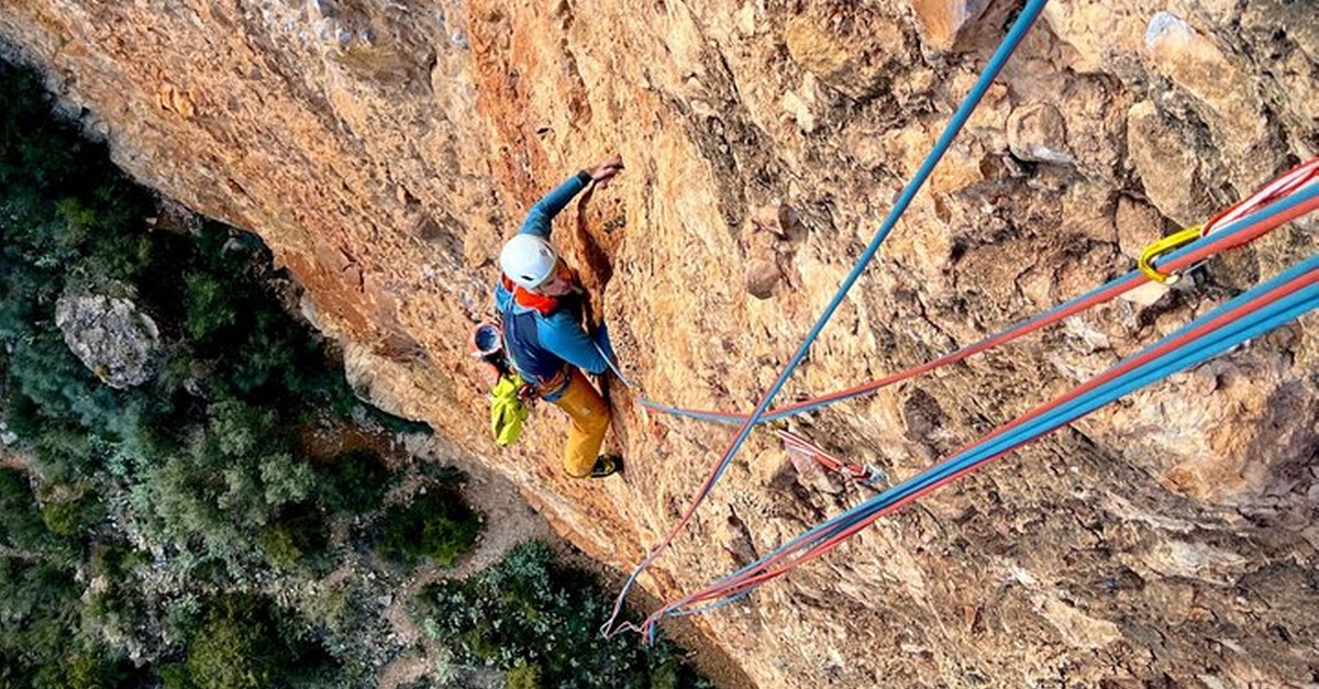 Guía de escalada en Sant Llorenç de Montgai, Tarragona