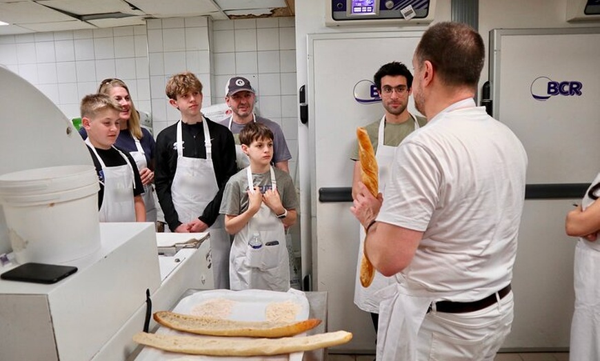 Image 2: Paris Baking Insider Experience près de la Tour Eiffel