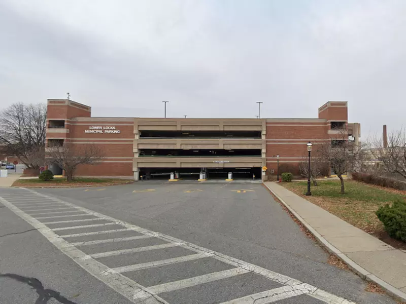 Parking at Lower Locks Garage