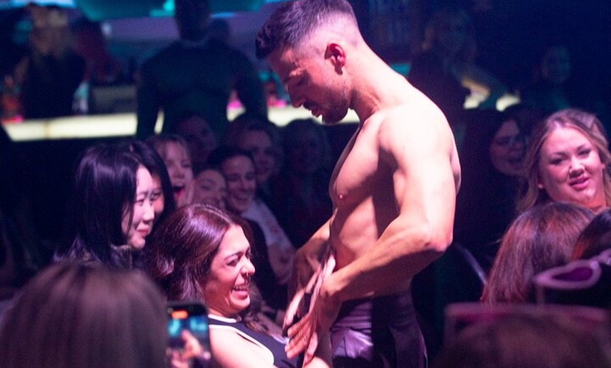 Image 38: Magic Men Cabaret Show