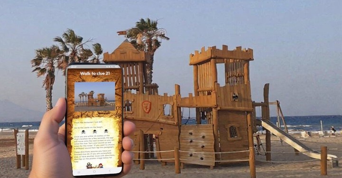 Visita guiada autoguiada Adventure Hunt en San Juan, Alicante