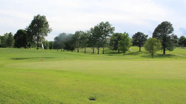 Online Booking - Round of Golf at Union County Country Club