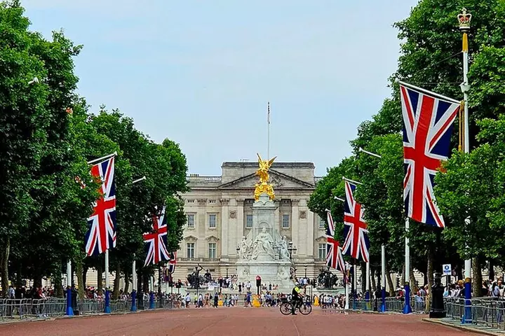 Royal London Walking Tour - Primary Image