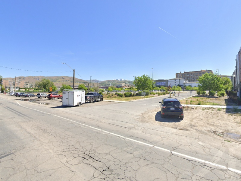 Parking at 35 S. 600 W. Lot