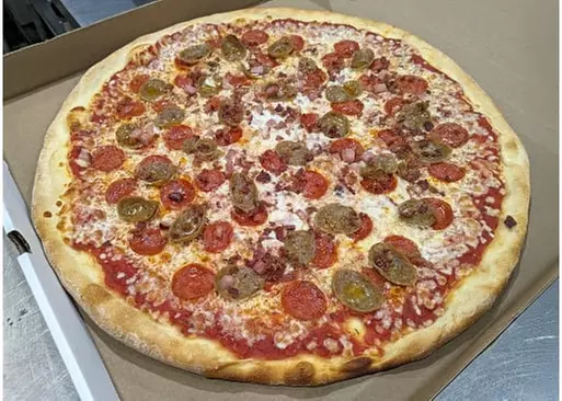 5% Cash Back at Bodacious Pizza and Grill