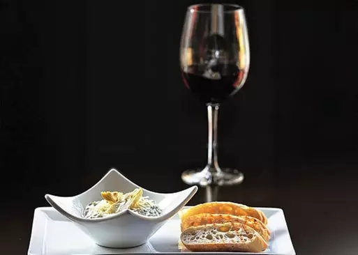 5% Cash Back at Grapes Bistro and Wine Bar