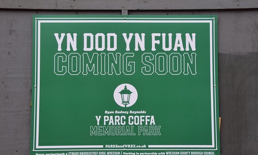 Image 9: Small Group Welcome To Wrexham Walking Tour