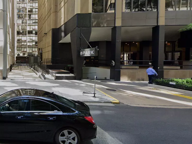 Parking at Streeterville Center Garage - Valet - Second Medium