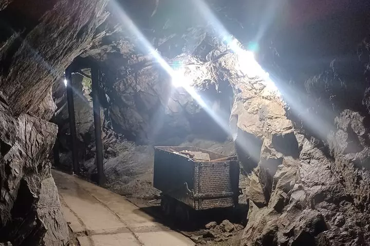 Crystal Gold Mine Tour Family Rate - Primary Image