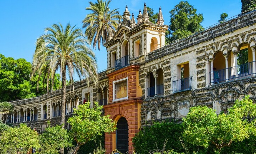 Image 5: Entrada al Real Alcázar de Sevilla con Audioguía