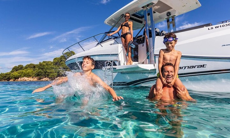 Image 4: Visite du Golfe de Saint-Tropez en bateau privé