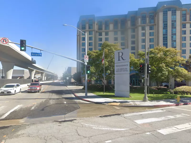 Parking at Renaissance LAX - Valet Kiosk