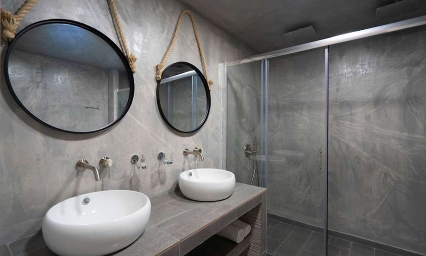 Image 7: ✈ SANTORIN | Kamari - Hotel Sunshine Santorini 3* - Bord de mer