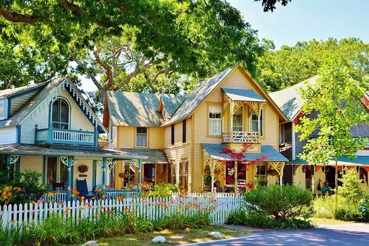 Martha's Vineyard Private 4 hour Tour - Second Medium