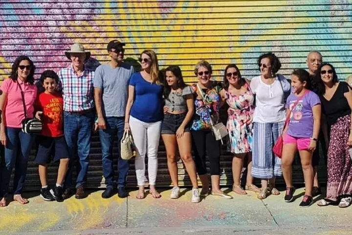 Graffiti Tour with Complimentary Drink in Wynwood