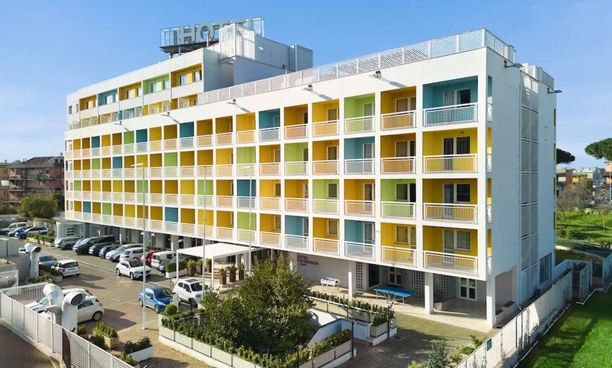 Image 1: ✈ WŁOCHY | Rzym - Hotel Roma Tor Vergata 4* - Turystyka poznawcza