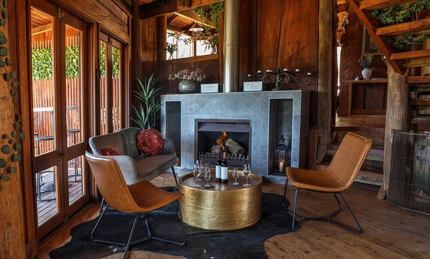 Image 3: Cael's Gate Reserve Wine Tasting in Hunter Valley