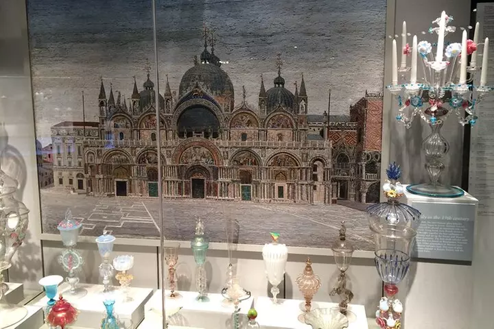 2-Day Best of Niagara Falls, Corning, Finger Lakes Tour from NYC