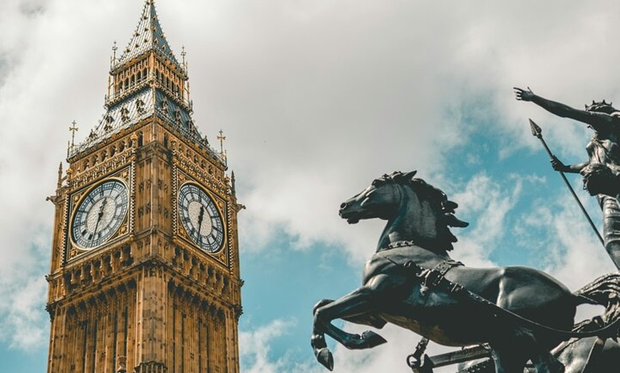 Image 11: Sunday City Hike London - with Borough Market Lunchbreak & Pub