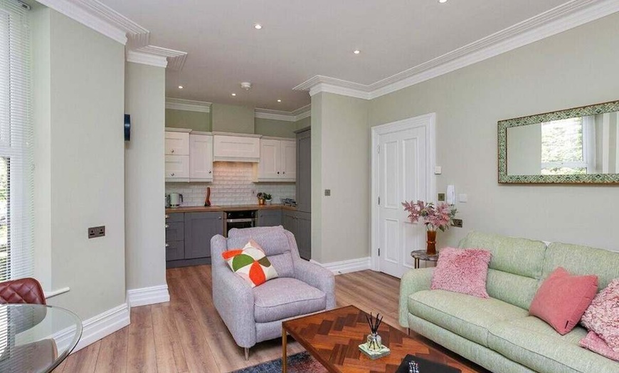 Image 4: ✈ IRLANDE DU NORD | Belfast - The Ulsterville Belfast, 2 nuit - Cit...