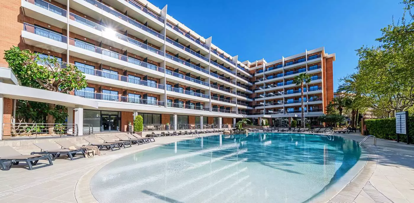 ✈ COSTA DORADA | Salou - Hotel California Garden 3*, 2 nuit - Idéal famille - Primary Image