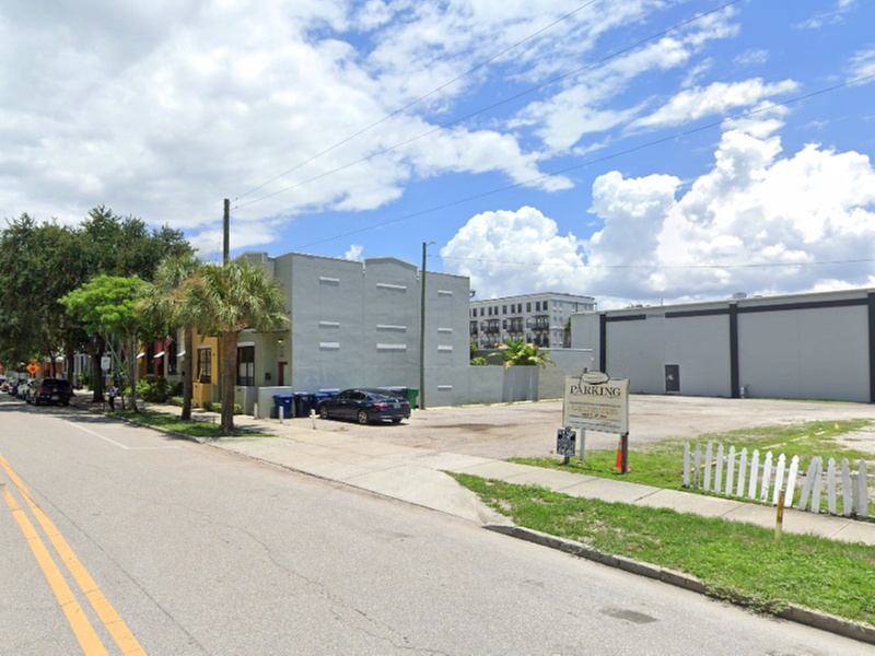 Parking at 1603 E. 5th Ave. Lot