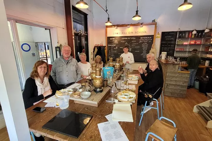 Glasgow Food Tour: Taste and Discover Local Stories - Image 4