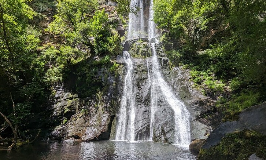 Image 5: Tour privado de un día con todo incluido por Galicia