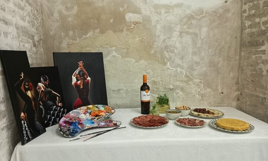 Image 2: Arte y Tapas en Triana