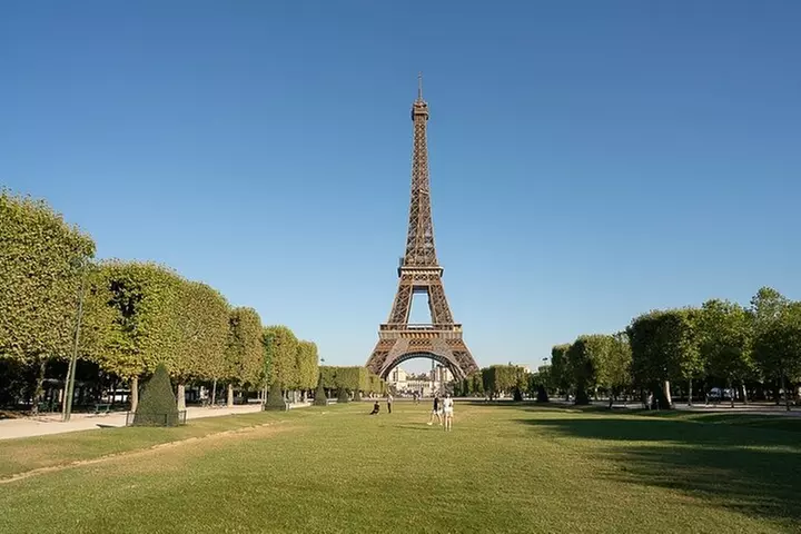 Visite privée de la ville de Paris avec un guide professionnel. Transfert confortable inclus - Image 7