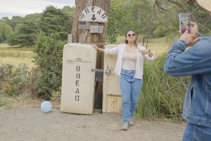 Bruny Island Food, Sightseeing, Guided Lighthouse Tour & Lunch