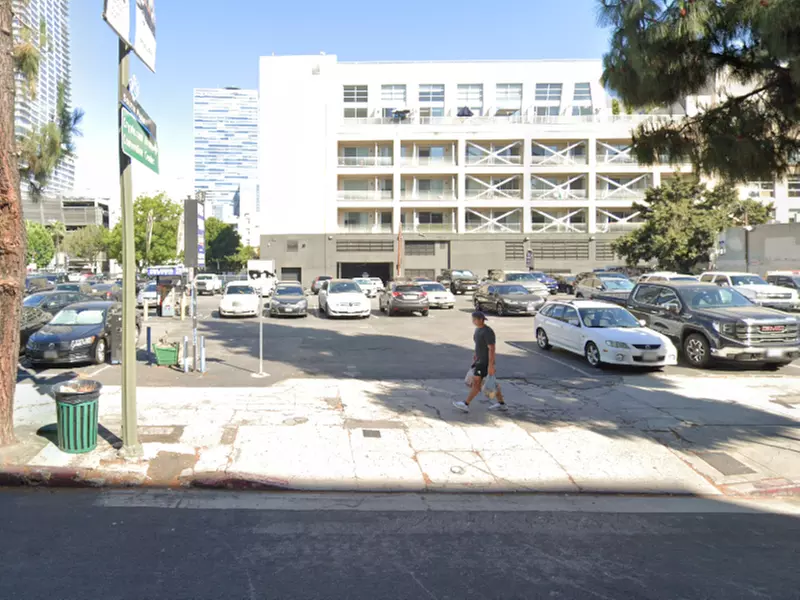 Parking at 1023 S. Grand Ave. Lot - Valet - Second Medium