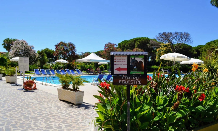 Image 8: ✈ SARDAIGNE | Arborea - Horse Country Resort Congress & Spa 4*, 3 n...