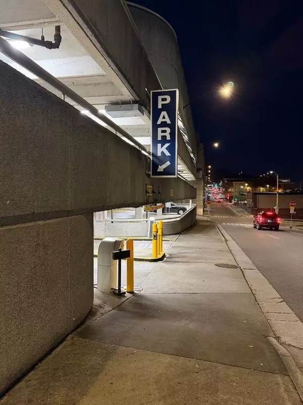 Parking at Riverview Tower Garage