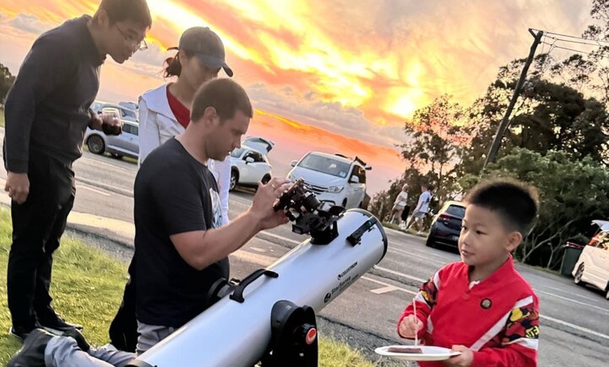 Image 8: Gold Coast: Glow Worms, Sunset & Stargazing with BBQ dinner