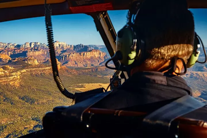 35 Mile - Zion National Park Panoramic Helicopter Flight