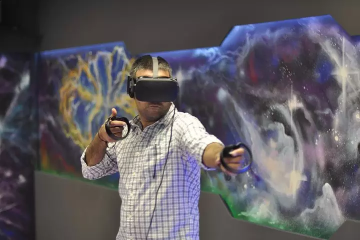 Virtual Reality (VR) Experience in Los Angeles