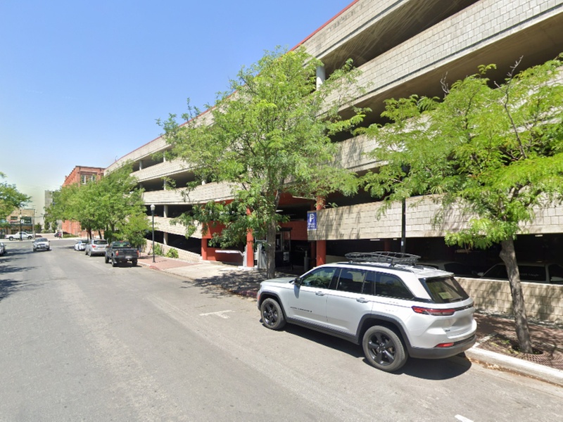 Parking at Axis Garage