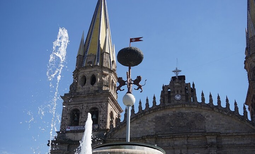 Image 20: Tour the Colonial Jewels of Mexico: Pátzcuaro, Guadalajara 6D