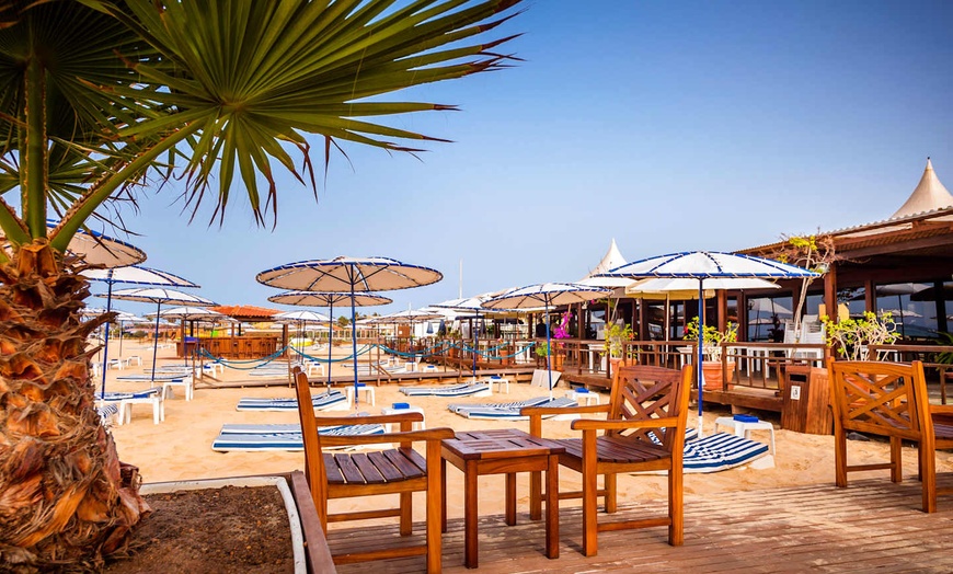 Image 9: ✈ ILE DE SAL | Santa Maria - Hotel Morabeza 4*, 5 nuit - Bord de mer