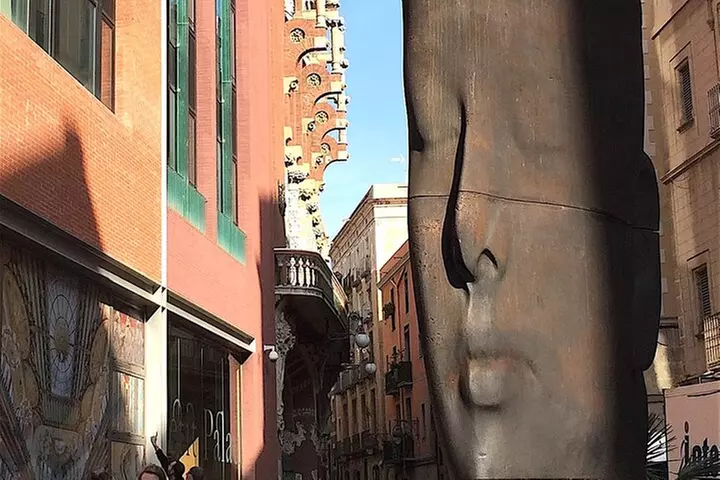 Recorrido Mágico de Atención Plena de los Sentidos en Barcelona - Primary Image