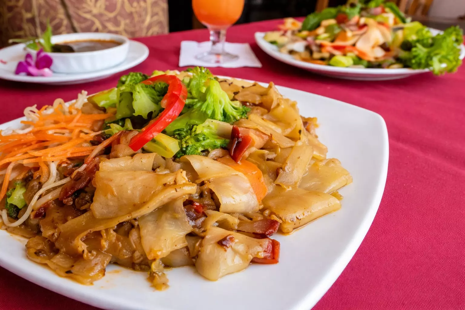 $40 For $80 Worth Of Thai Cuisine & Beverages