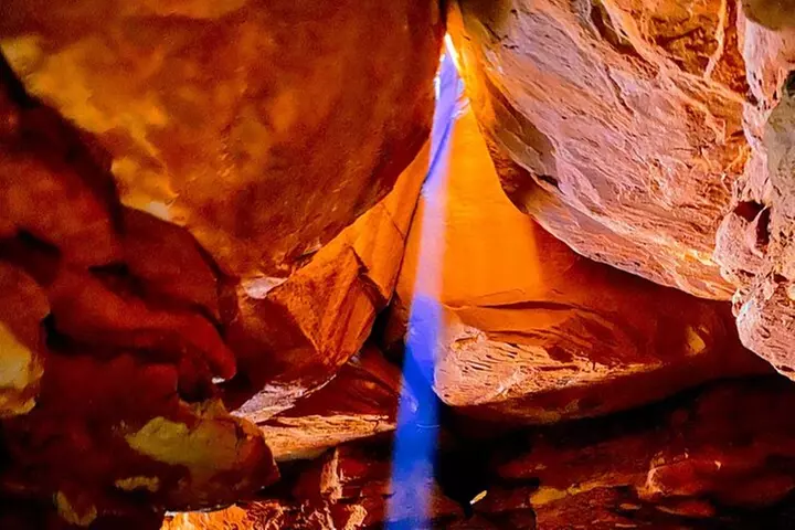 BEST! Catacomb *CAVES* U-Drive 4X4 UTV Tour in Moab +Petroglyphs!