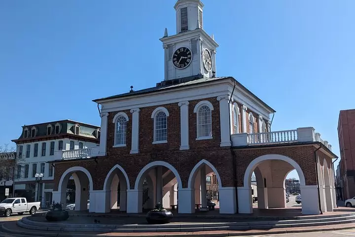 Downtown Fayetteville Historic Tour