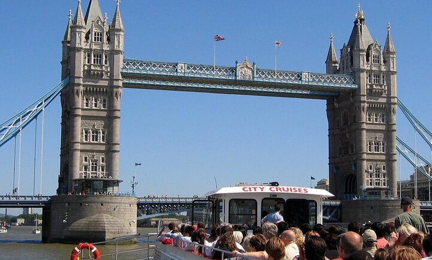 Image 8: London Sights, Shops & Museums - Day Tour from Brighton