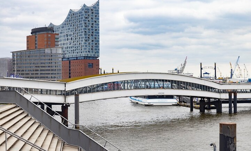 Image 6: Hafenkante Tour - Unterwegs am Wasser